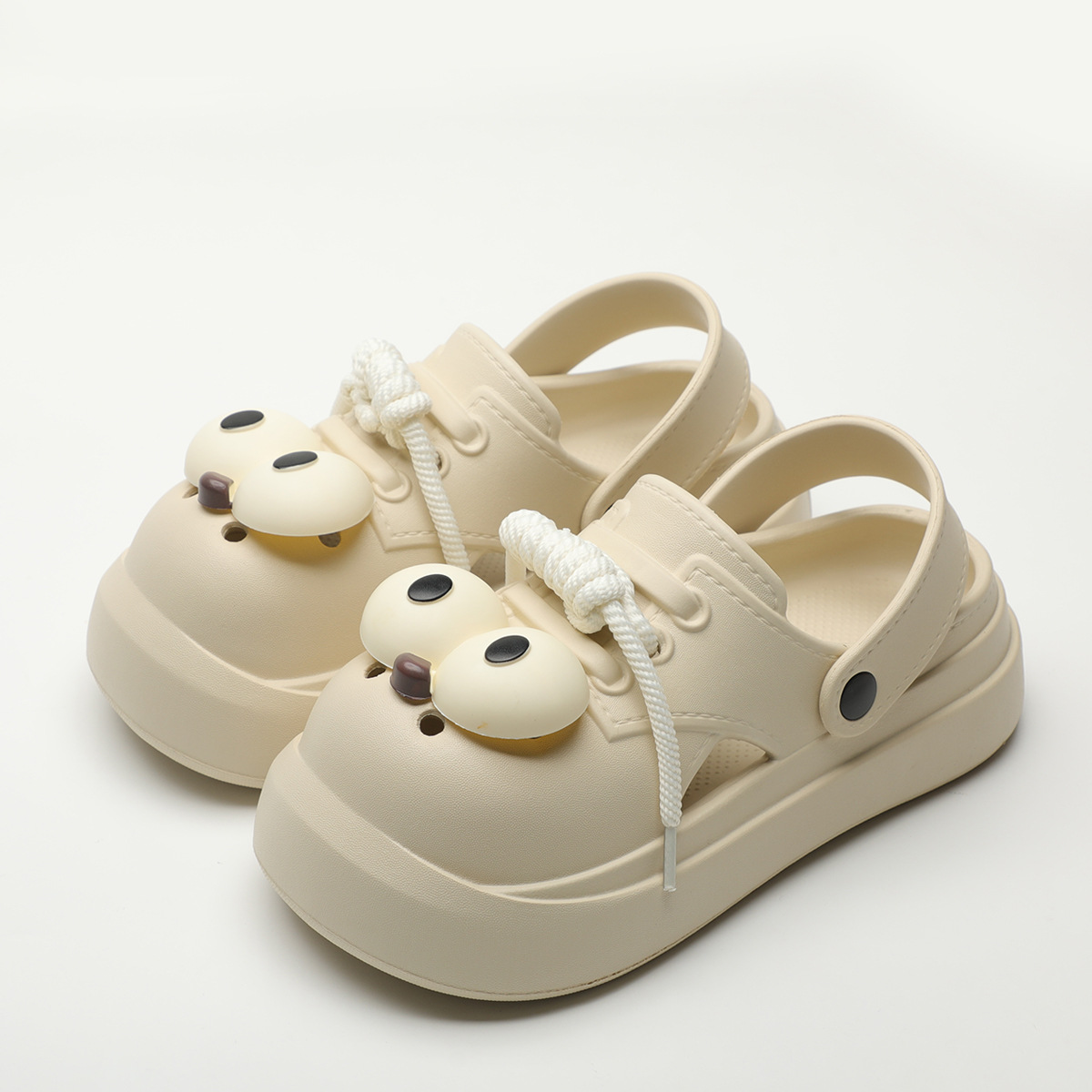 Girl Fashion Street - Cute DIY Big Eyes Fashion Clogs